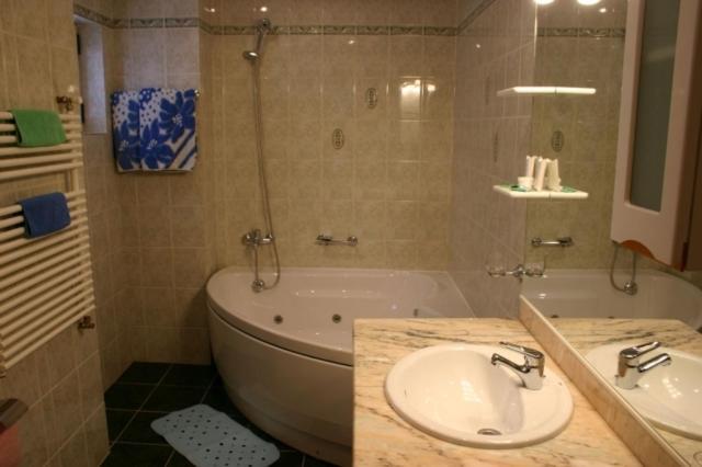 Hotel Decebal Бакэу Номер фото